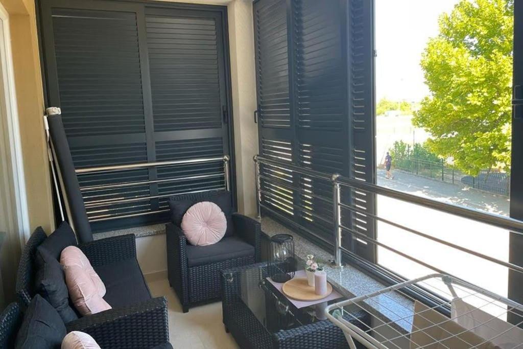 New Modern Accommodation In City Metković 外观 照片